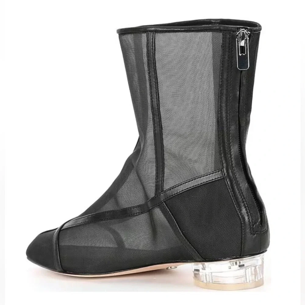 Antonio Melani Elizabeth Damrich femme cage mesh black ankle booties 6.5 NWOB